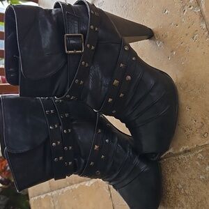 Black womans fashion ankle boots